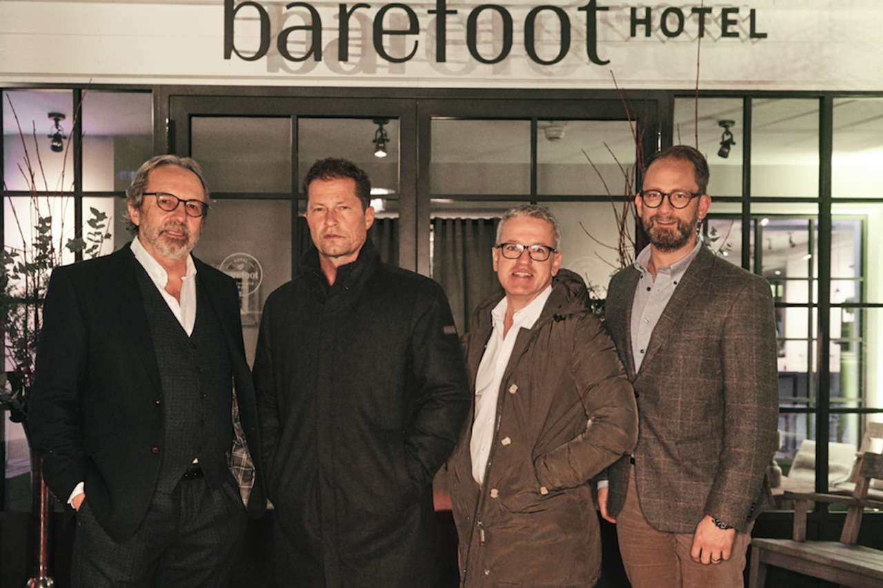 BAREFOOT	HOTEL GOES	2.0.